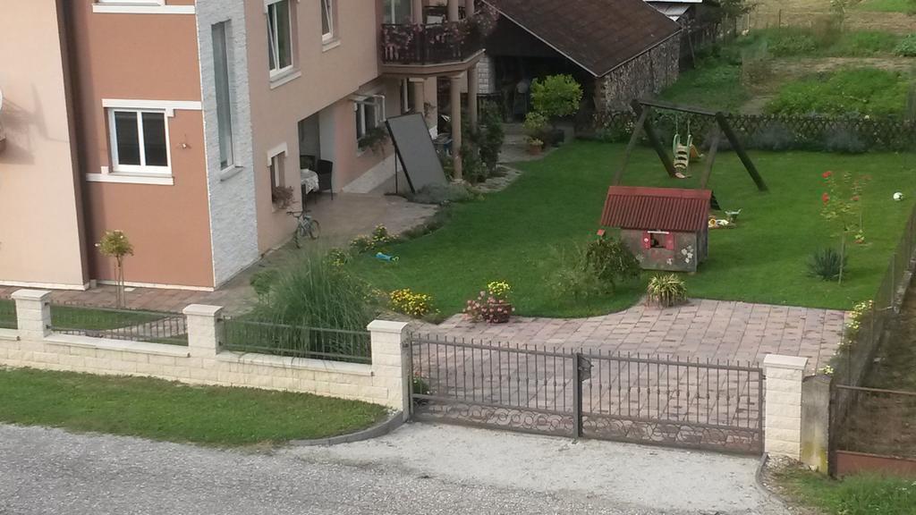 Kaj-Lux Apartment *