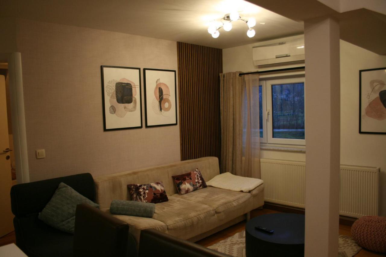 Kaj-Lux Apartment